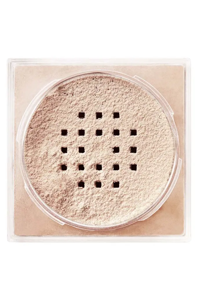 maybelline-fit-me-loose-finishing-powder-fair-light-041554502015-o-760x1138.webp