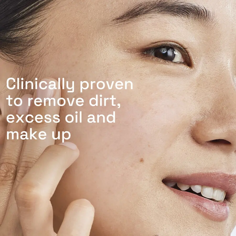 Oily_Skin_Cleanser_473ml_ATF2.webp