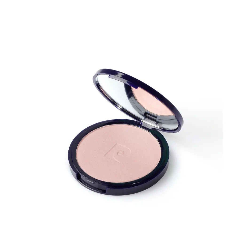 Pierre Cardin Illuminating Skin Perfector Highlighter